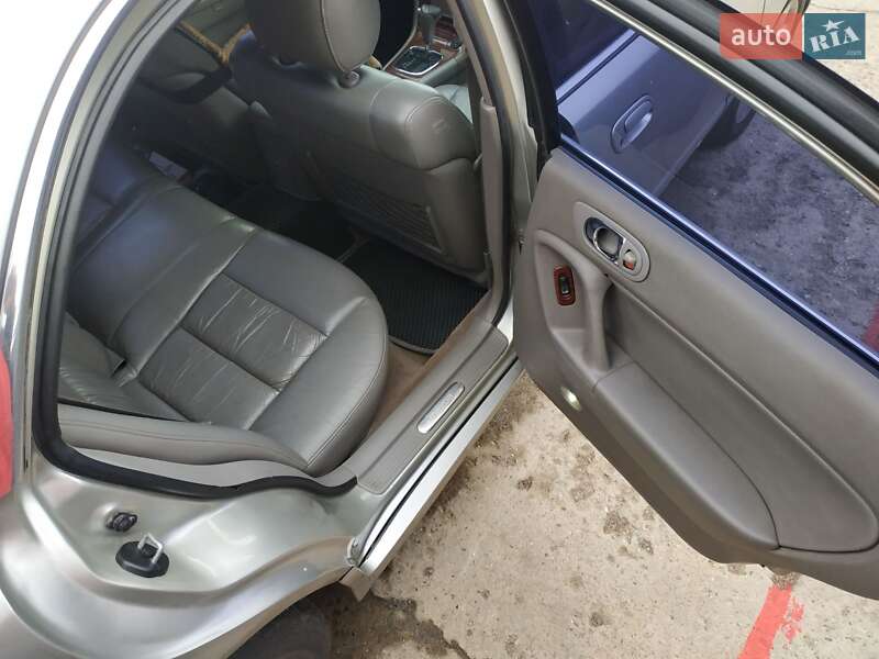 Седан Mazda Xedos 9 2001 в Хмельницком