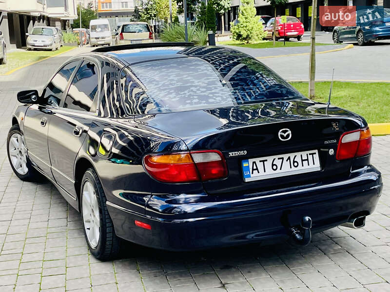 Седан Mazda Xedos 9 1993 в Ивано-Франковске