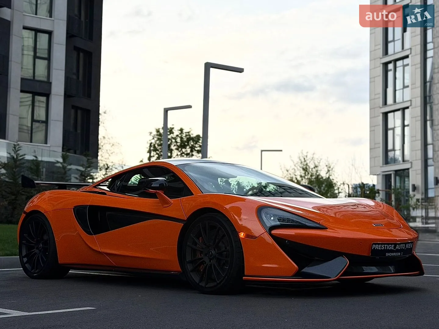 2016 McLaren 570S - мініатюра 16