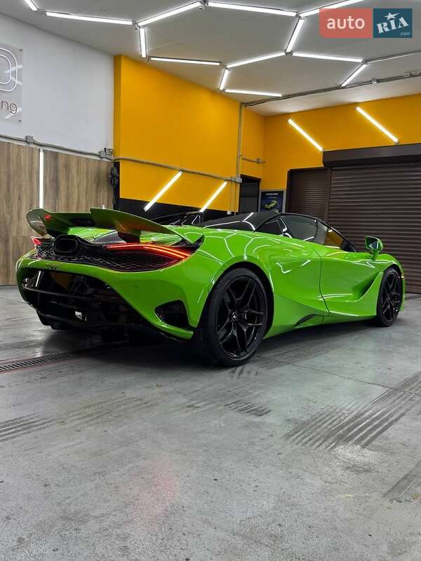Родстер McLaren 750S 2024 в Києві