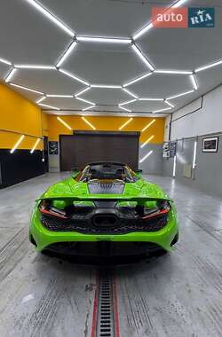 Родстер McLaren 750S 2024 в 