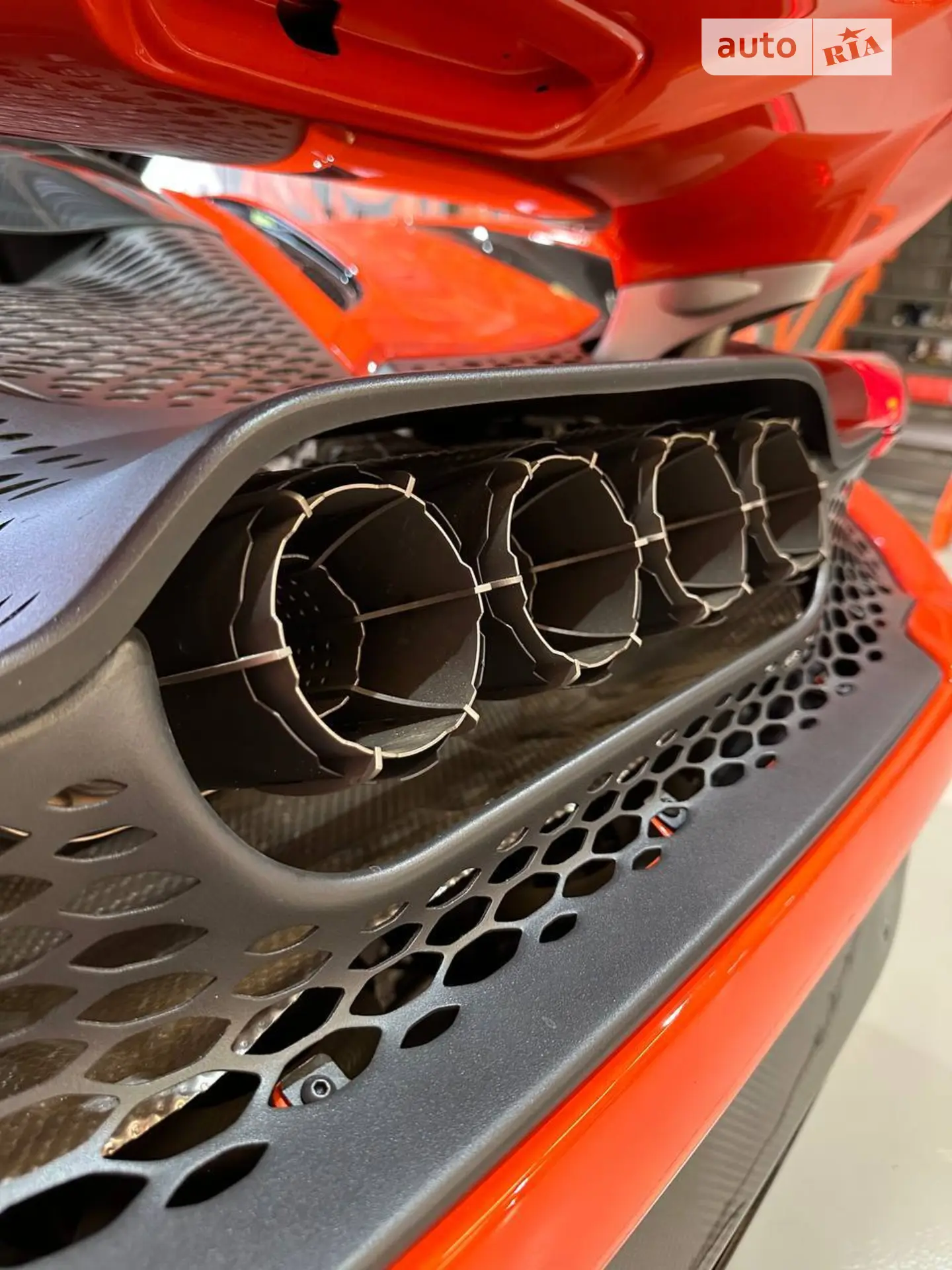 2020 McLaren 765LT - мініатюра 4