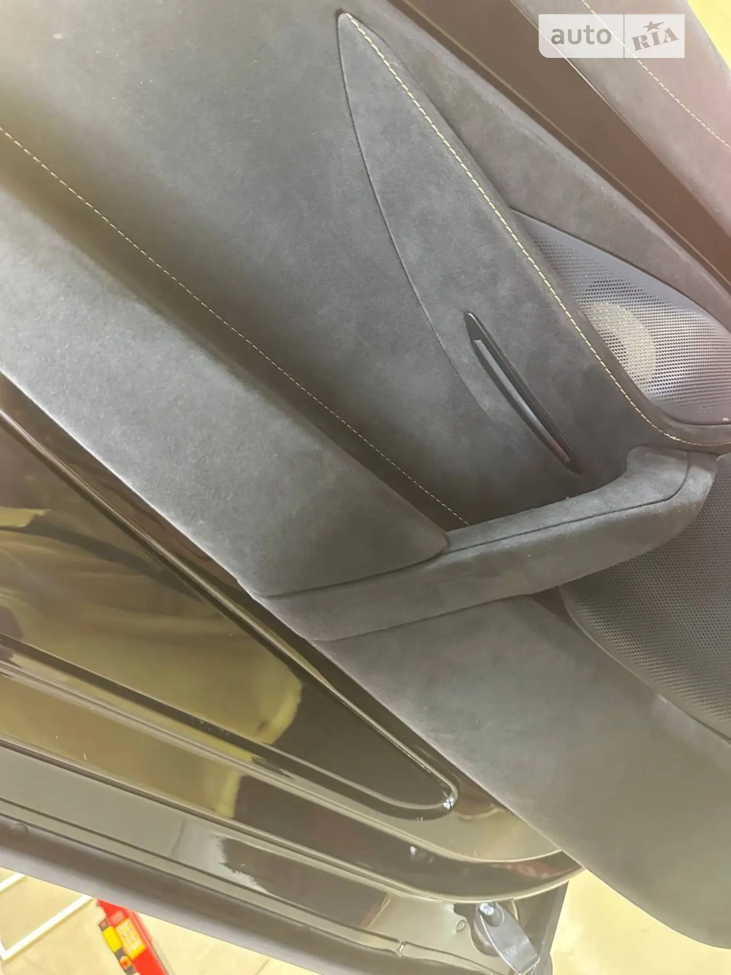 2020 McLaren 765LT - мініатюра 12