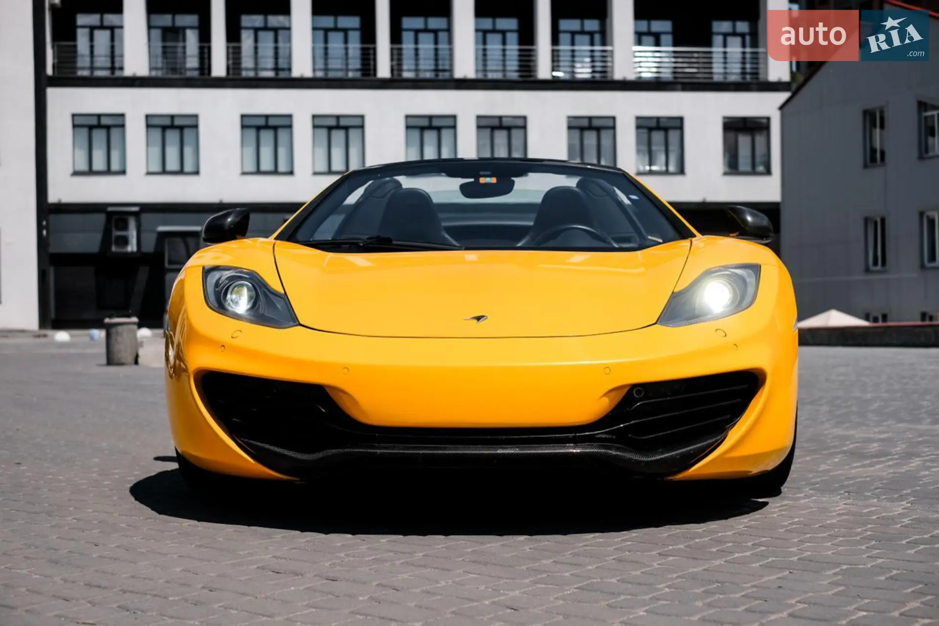 2013 McLaren MP4-12C - мініатюра 9