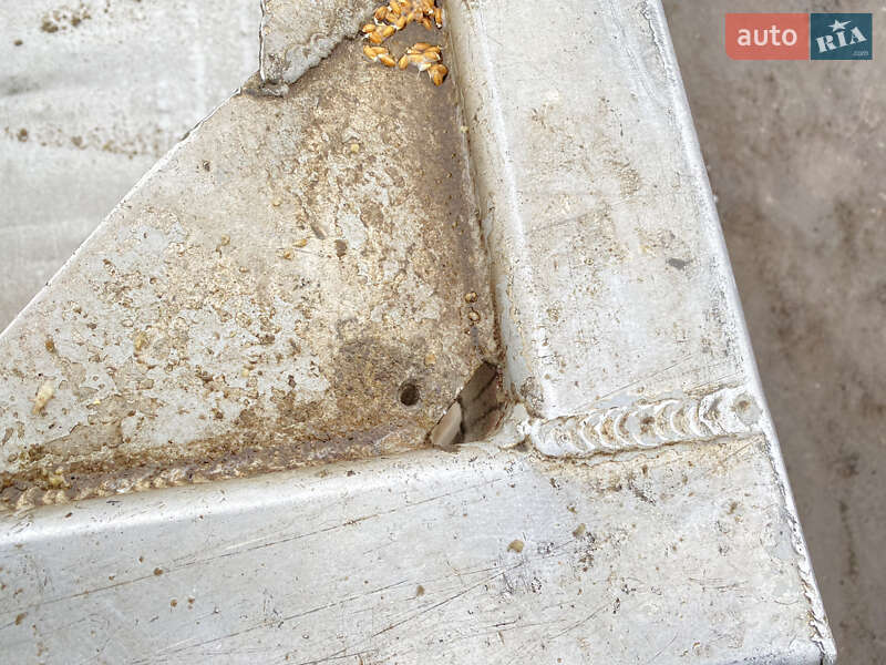 Зерновоз - полуприцеп MEGA MNW 2008 в Житомире фото 16 Зерновоз - полуприцеп MEGA MNW 2008 в Житомире