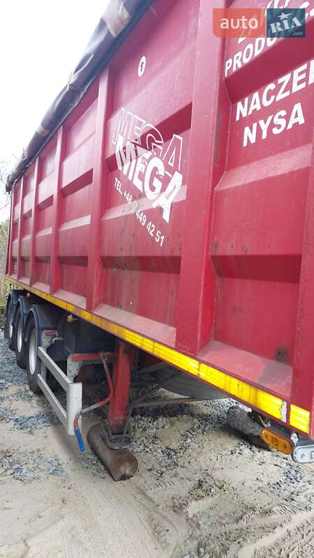 Самоскид напівпричіп MEGA SAF 2006 в Рівному