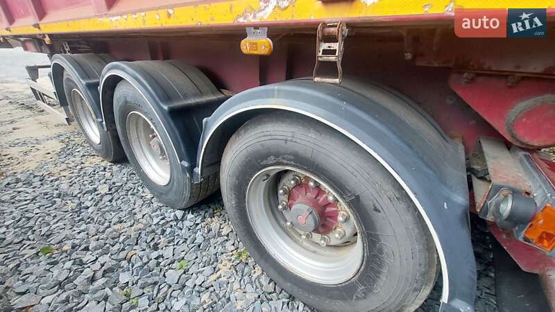 Самоскид напівпричіп MEGA SAF 2006 в Рівному