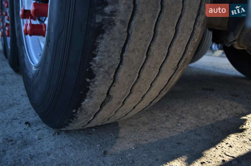 Цистерна полуприцеп Menci SA 2007 в Львове