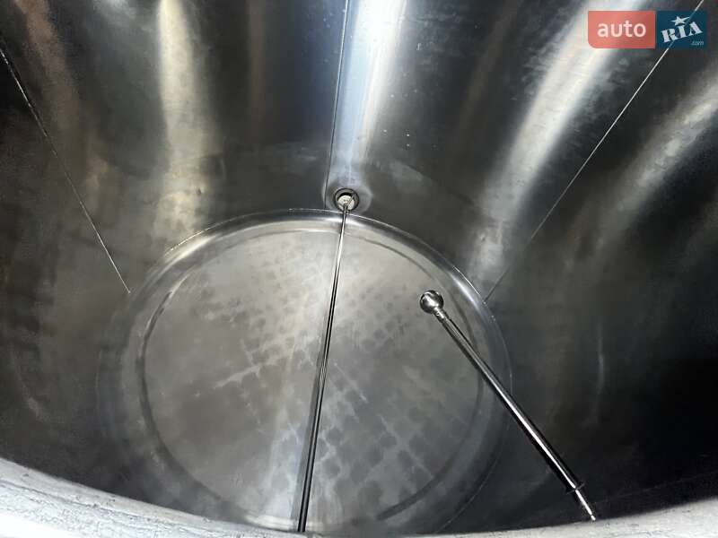 Цистерна полуприцеп Menci SA 2007 в Львове