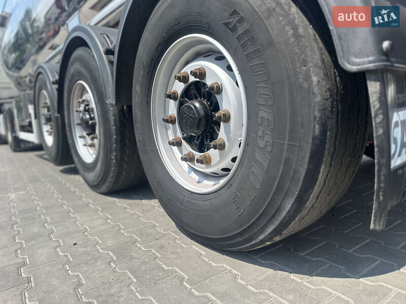 Цистерна полуприцеп Menci SA 2008 в Виннице фото 19 Цистерна полуприцеп Menci SA 2008 в Виннице