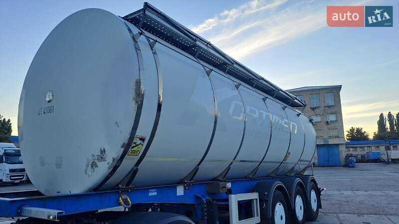 Цистерна полуприцеп Menci SA 2008 в Одессе фото 3 Цистерна полуприцеп Menci SA 2008 в Одессе