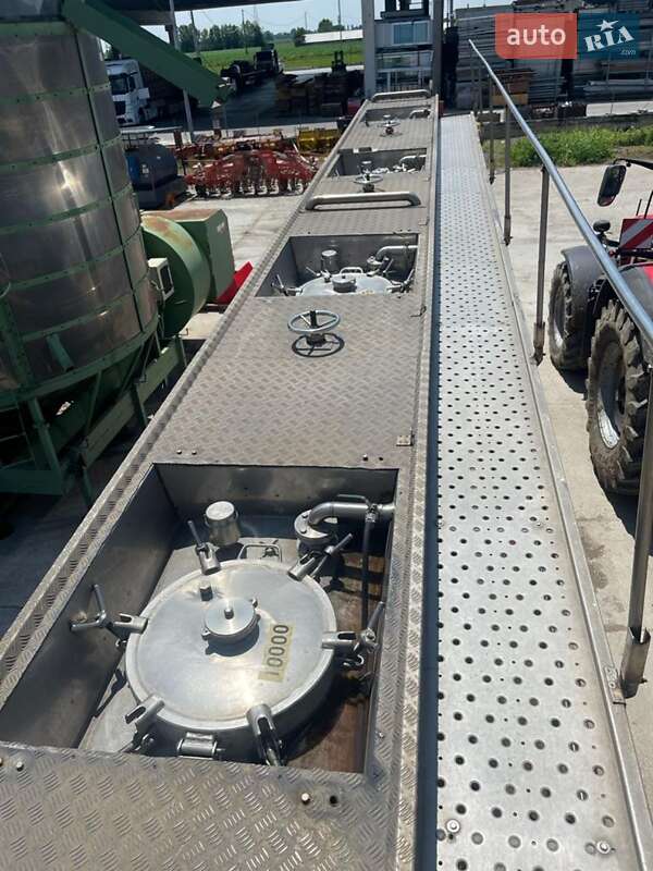 Цистерна полуприцеп Menci SL 1999 в Хотине