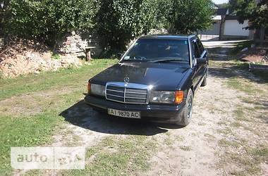 Седан Mercedes-Benz 190 1992 в Тернополе