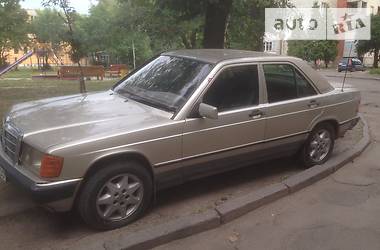 Седан Mercedes-Benz 190 1986 в Львове