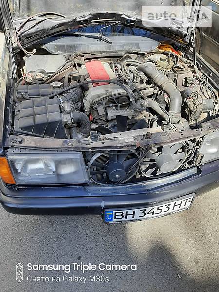 Седан Mercedes-Benz 190 1985 в Одесі