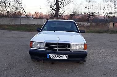 Седан Mercedes-Benz 190 1988 в Бережанах