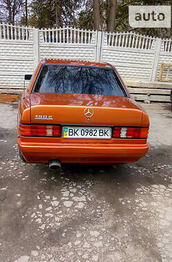 Седан Mercedes-Benz 190 1989 в Ровно