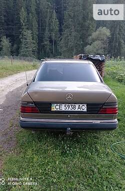 Седан Mercedes-Benz 190 1990 в Путиле
