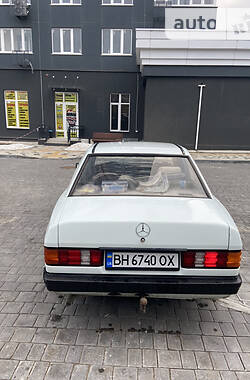Седан Mercedes-Benz 190 1988 в Одесі