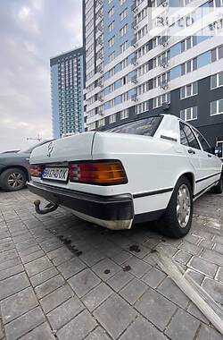 Седан Mercedes-Benz 190 1988 в Одессе