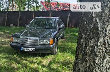 Седан Mercedes-Benz 190 1986 в Ровно