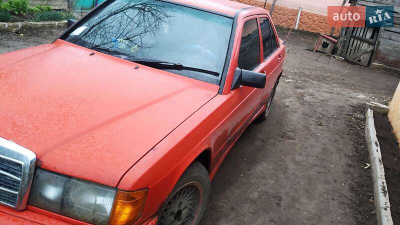Седан Mercedes-Benz 190 1986 в Сокирянах