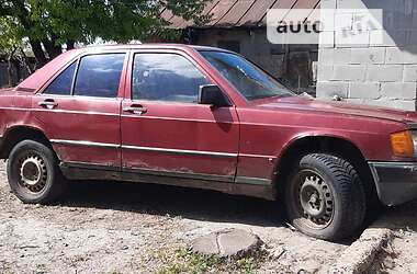 Седан Mercedes-Benz 190 1986 в Каменском