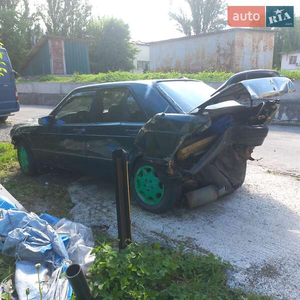 Седан Mercedes-Benz 190 1986 в Киеве