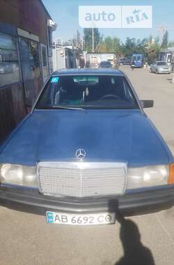 Седан Mercedes-Benz 190 1984 в Києві