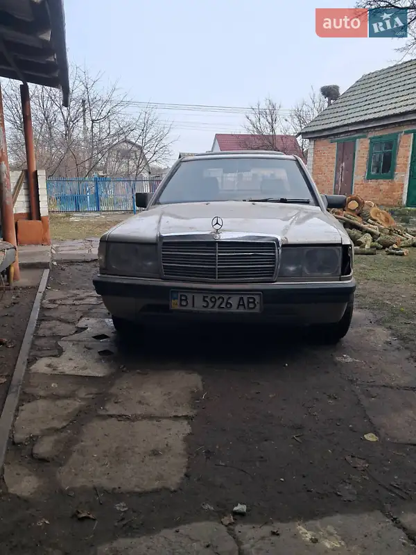 Mercedes-Benz 190 1985