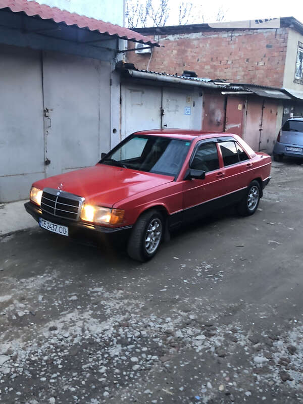 Седан Mercedes-Benz 190 1985 в Черновцах