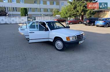 Седан Mercedes-Benz 190 1988 в Ровно