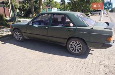 Седан Mercedes-Benz 190 1987 в 
