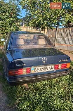 Седан Mercedes-Benz 190 1988 в 