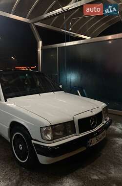 Седан Mercedes-Benz 190 1992 в Киеве