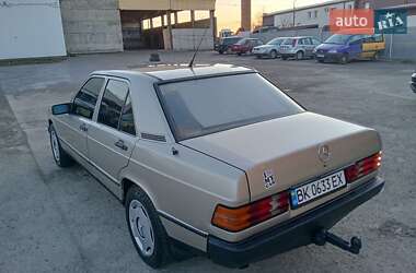 Седан Mercedes-Benz 190 1987 в Рівному