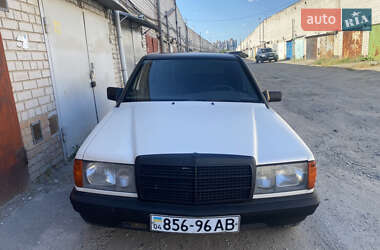 Седан Mercedes-Benz 190 1985 в 