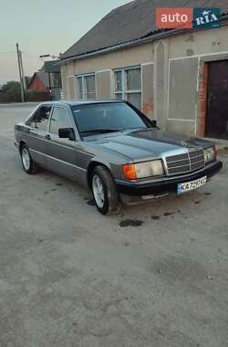 Седан Mercedes-Benz 190 1990 в 