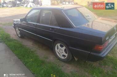 Седан Mercedes-Benz 190 1985 в 