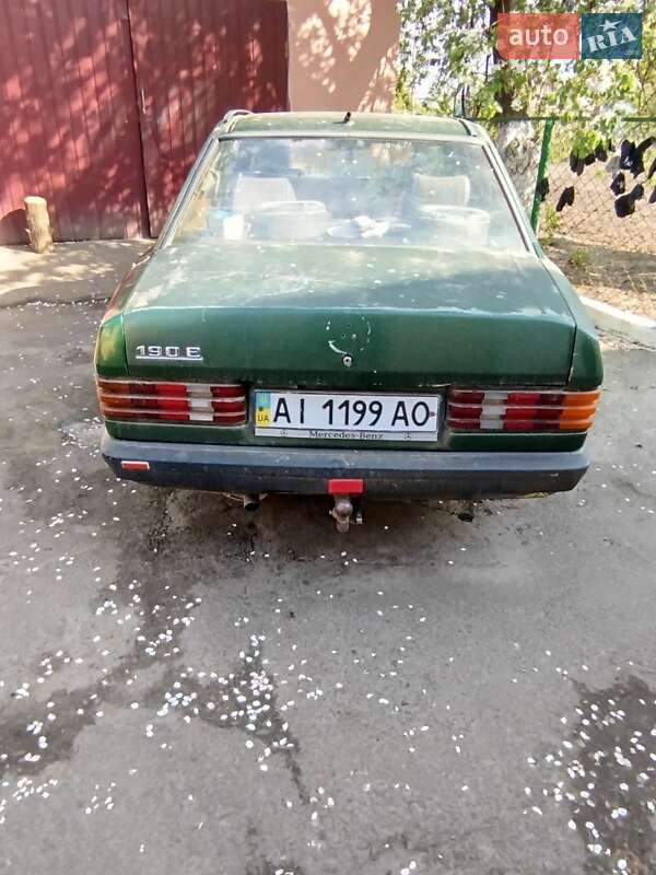 Седан Mercedes-Benz 190 1985 в Ровно