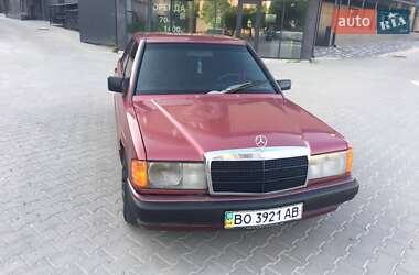 Седан Mercedes-Benz 190 1983 в Тернополі