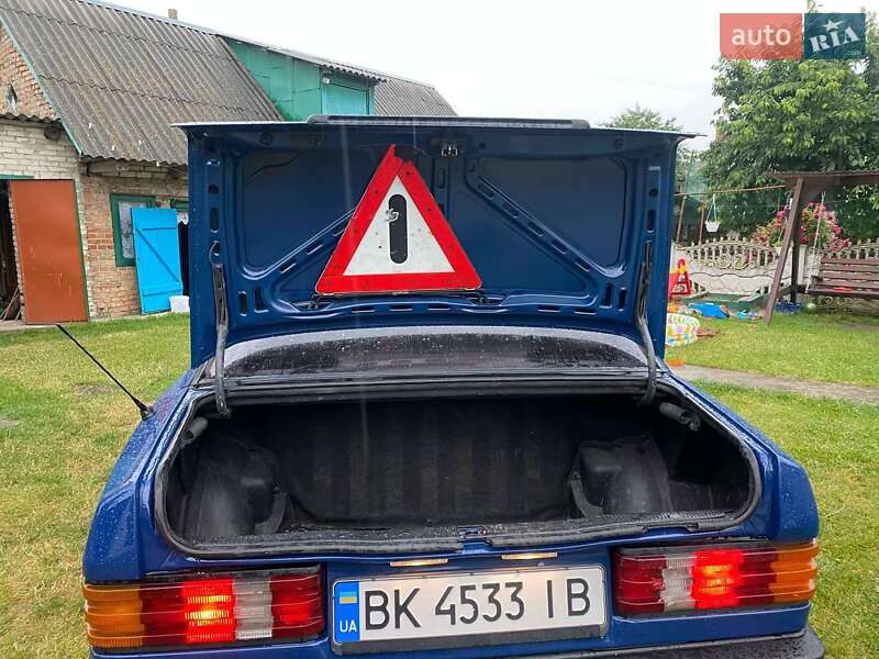 Седан Mercedes-Benz 190 1987 в Ровно