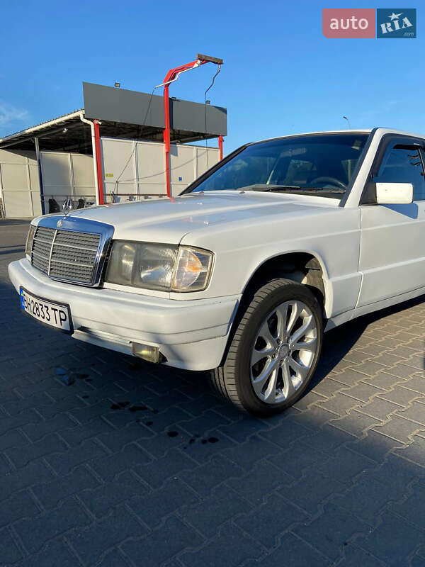 Седан Mercedes-Benz 190 1990 в Одессе фото 11 Седан Mercedes-Benz 190 1990 в Одессе