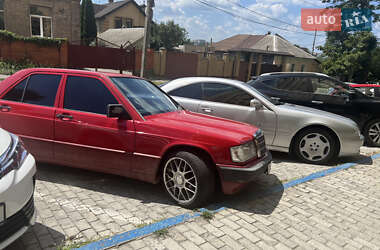 Седан Mercedes-Benz 190 1990 в 