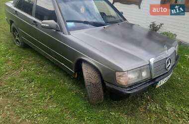 Седан Mercedes-Benz 190 1992 в Верховині
