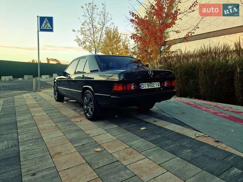 Седан Mercedes-Benz 190 1988 в Киеве