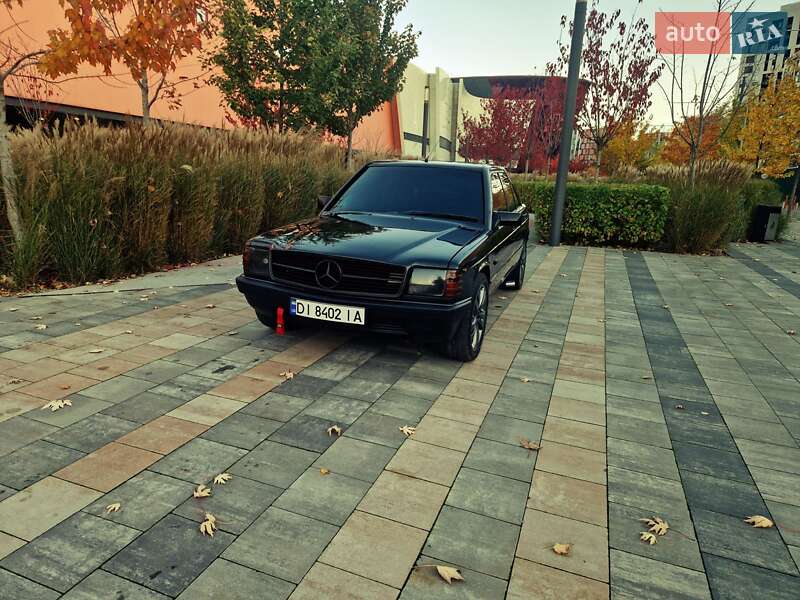 Седан Mercedes-Benz 190 1988 в Киеве