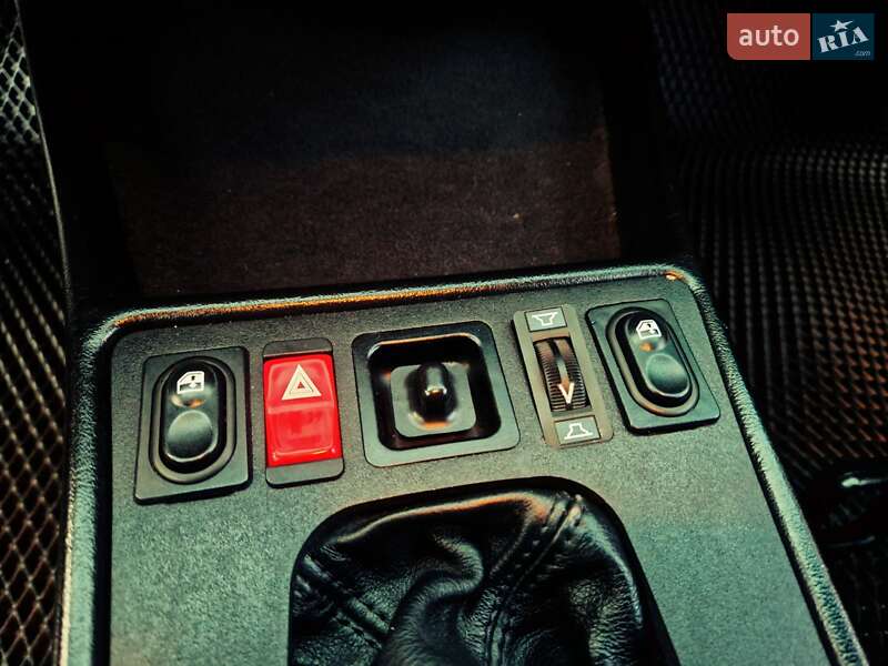 Седан Mercedes-Benz 190 1988 в Киеве