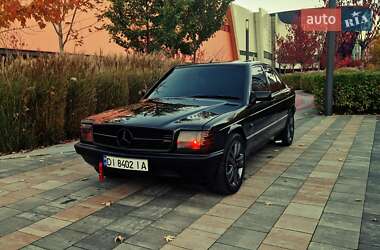 Седан Mercedes-Benz 190 1988 в Киеве Седан Mercedes-Benz 190 1988 в Киеве