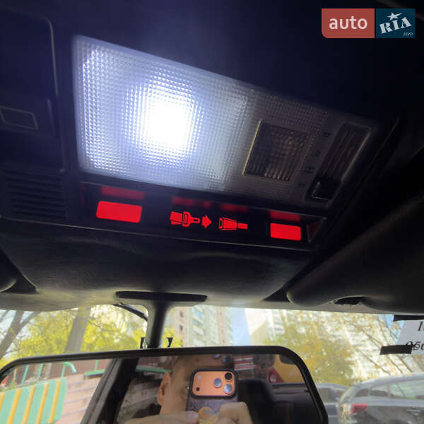 Седан Mercedes-Benz 190 1989 в Киеве фото 18 Седан Mercedes-Benz 190 1989 в Киеве